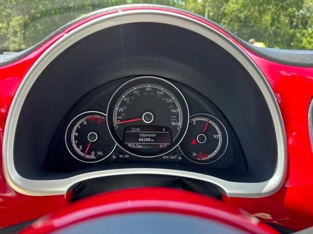Used 2017 Volkswagen Beetle 1.8T SE FWD image 24