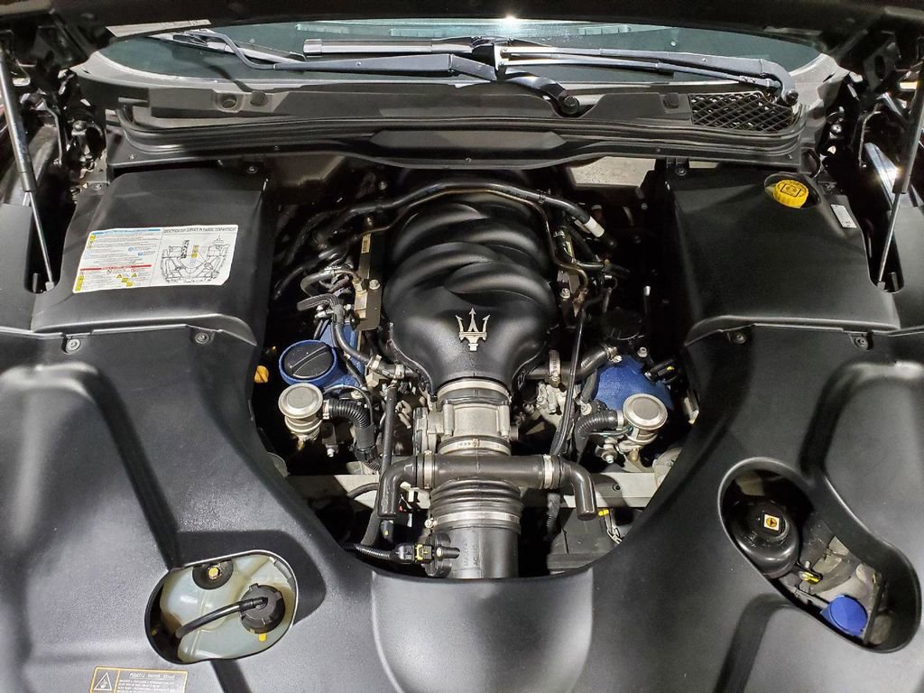 Used 2011 Maserati GranTurismo Coupe image 39