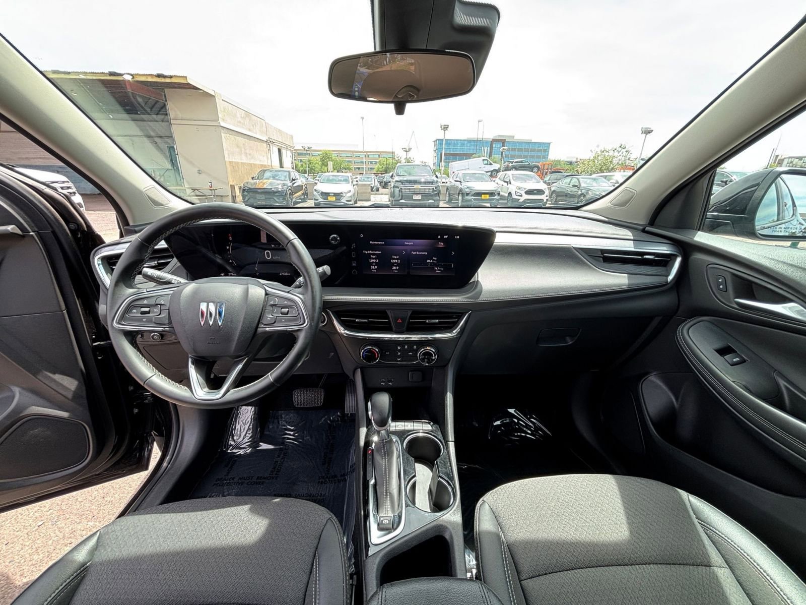Used 2025 Buick Encore GX Preferred FWD image 32