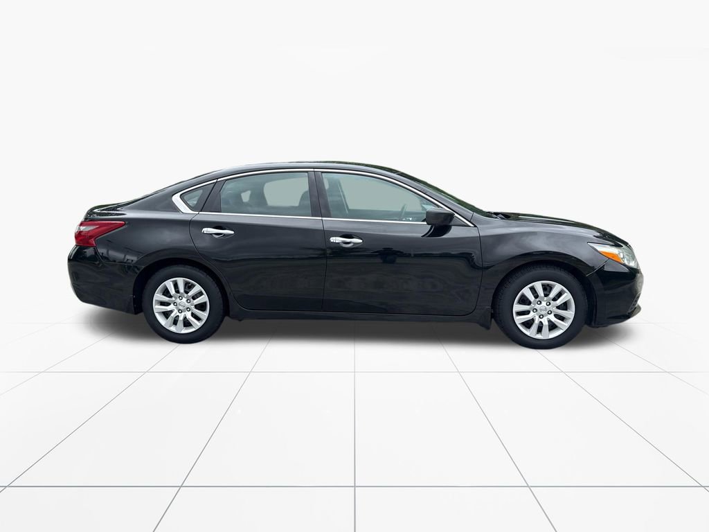 Used 2018 Nissan Altima 2.5 S w/ S Convenience Package FWD image 9