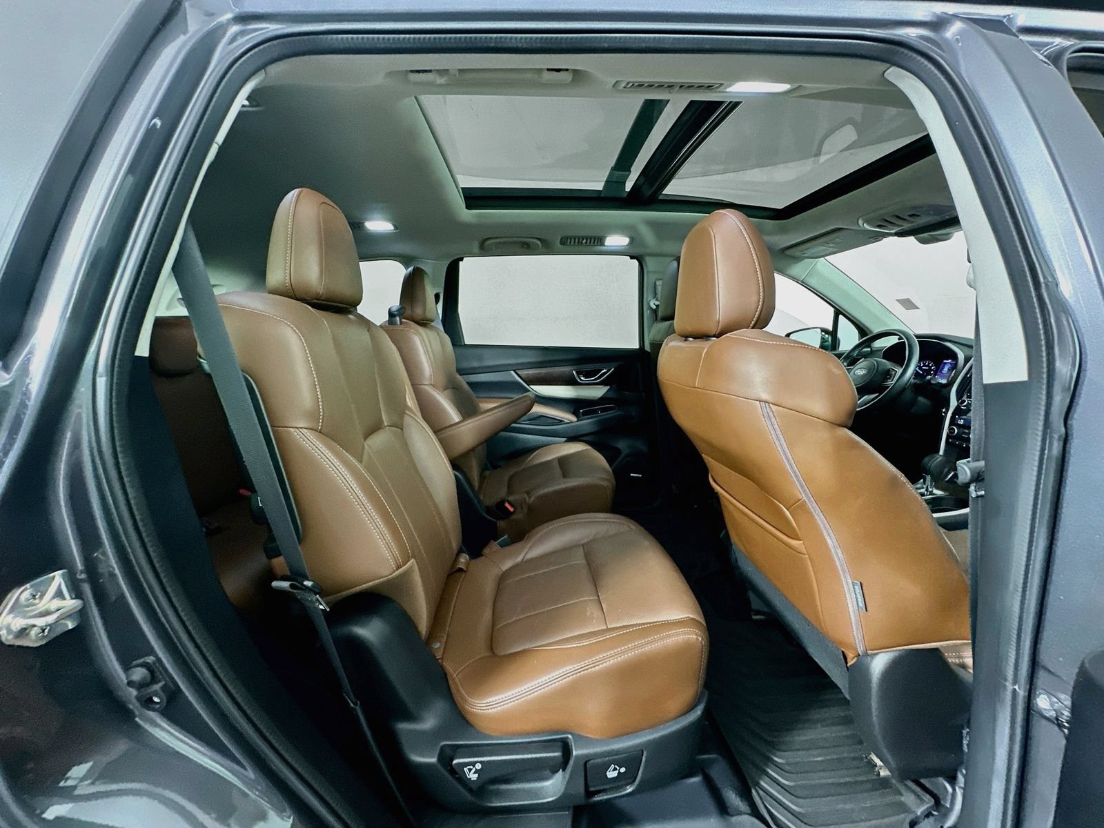 Used 2021 Subaru Ascent Touring w/ Popular Package #2A AWD/4WD image 31