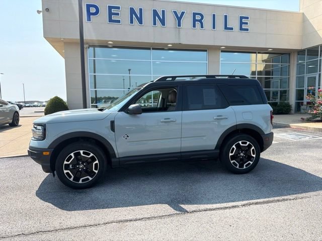 Certified 2023 Ford Bronco Sport Outer Banks w/ Tech Package AWD/4WD image 8