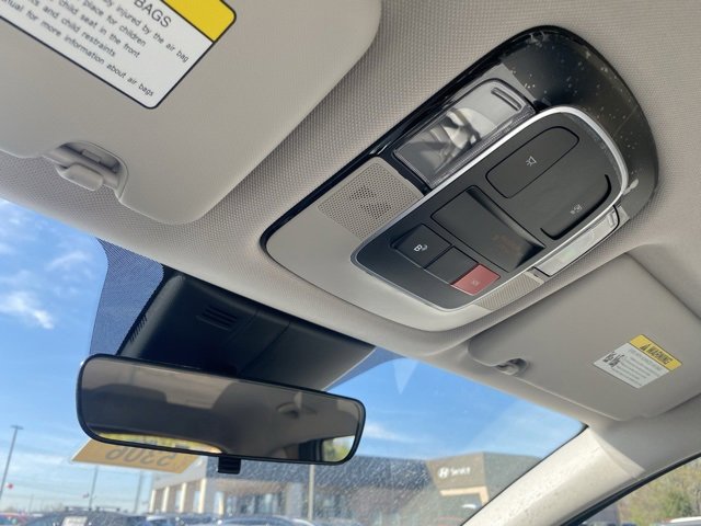 New 2025 Hyundai Tucson SE image 21