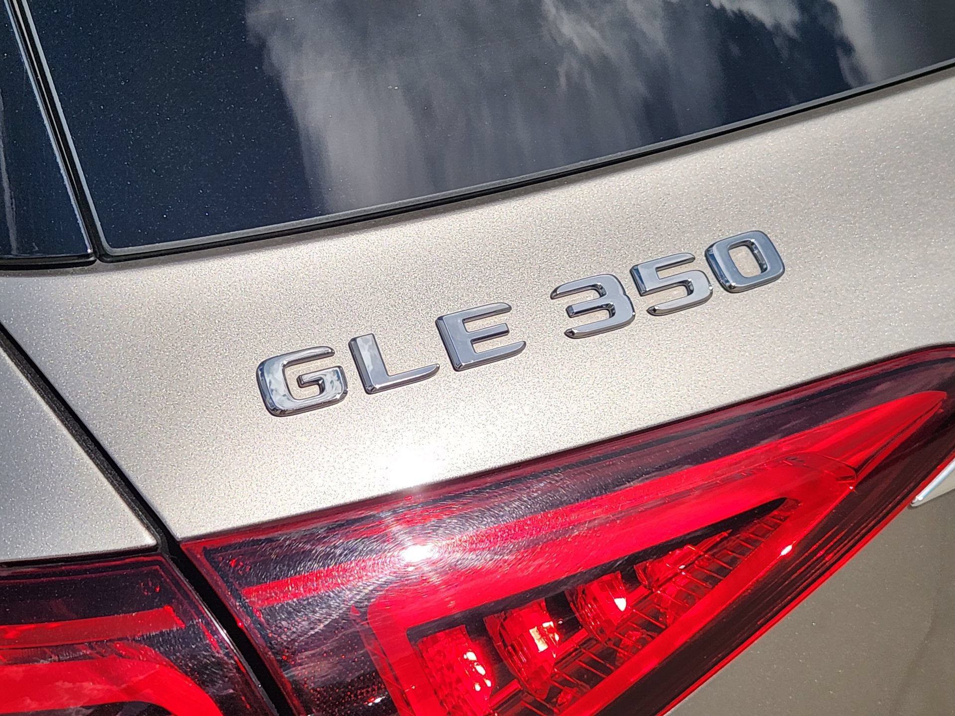 Used 2021 Mercedes-Benz GLE 350 image 14
