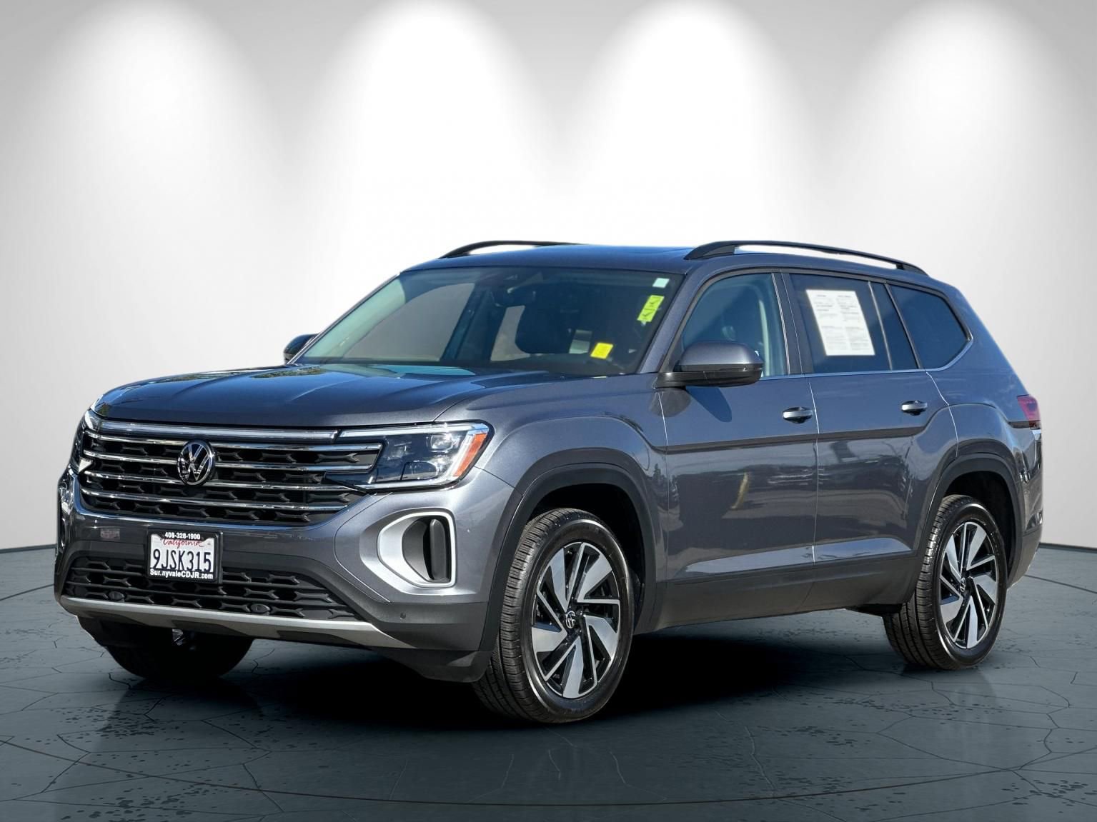 Used 2024 Volkswagen Atlas SE image 8