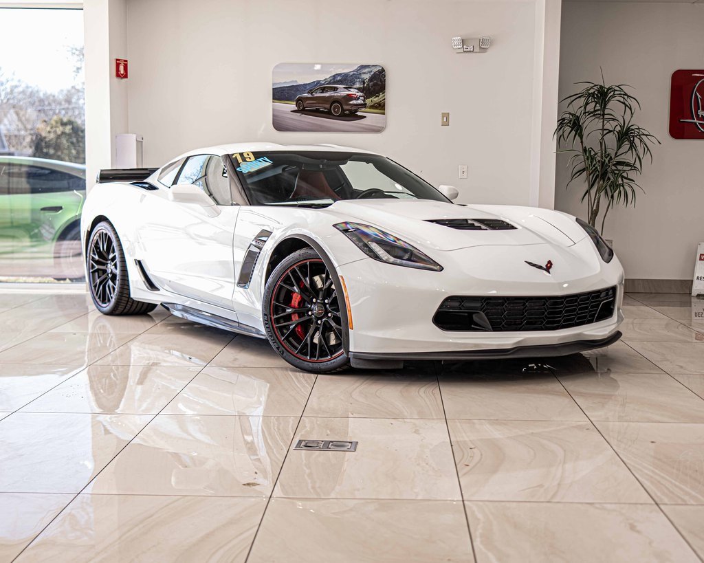 Used 2019 Chevrolet Corvette Z06 w/ Battery Protection Package image 6