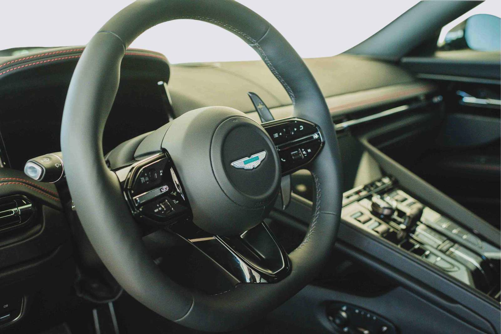 New 2025 Aston Martin DB12 Coupe image 36