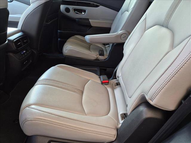 Certified 2023 Honda Pilot EX-L image 17