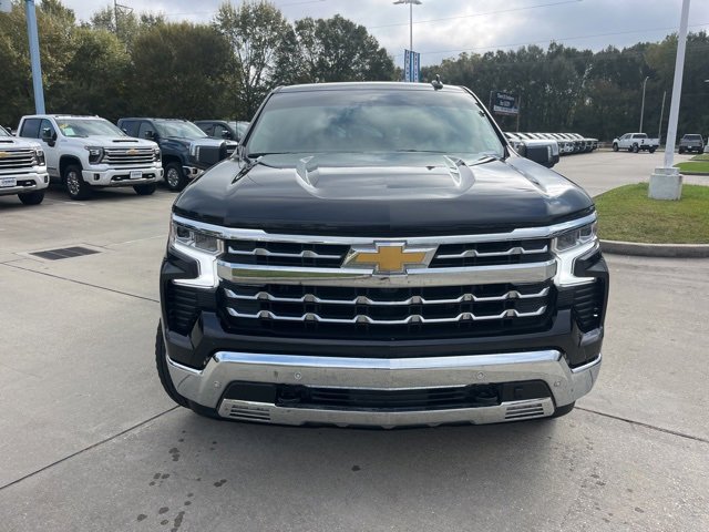 Used 2024 Chevrolet Silverado 1500 LTZ w/ LTZ Convenience Package II image 12