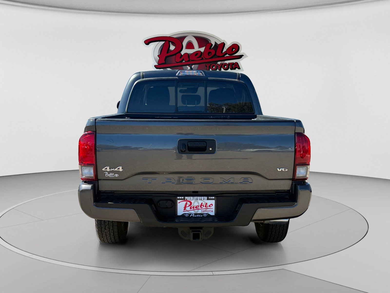 Used 2022 Toyota Tacoma SR AWD/4WD image 4