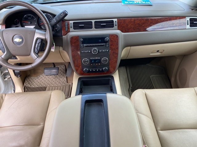 Used 2014 Chevrolet Silverado 2500 LTZ w/ LTZ Plus Package image 5