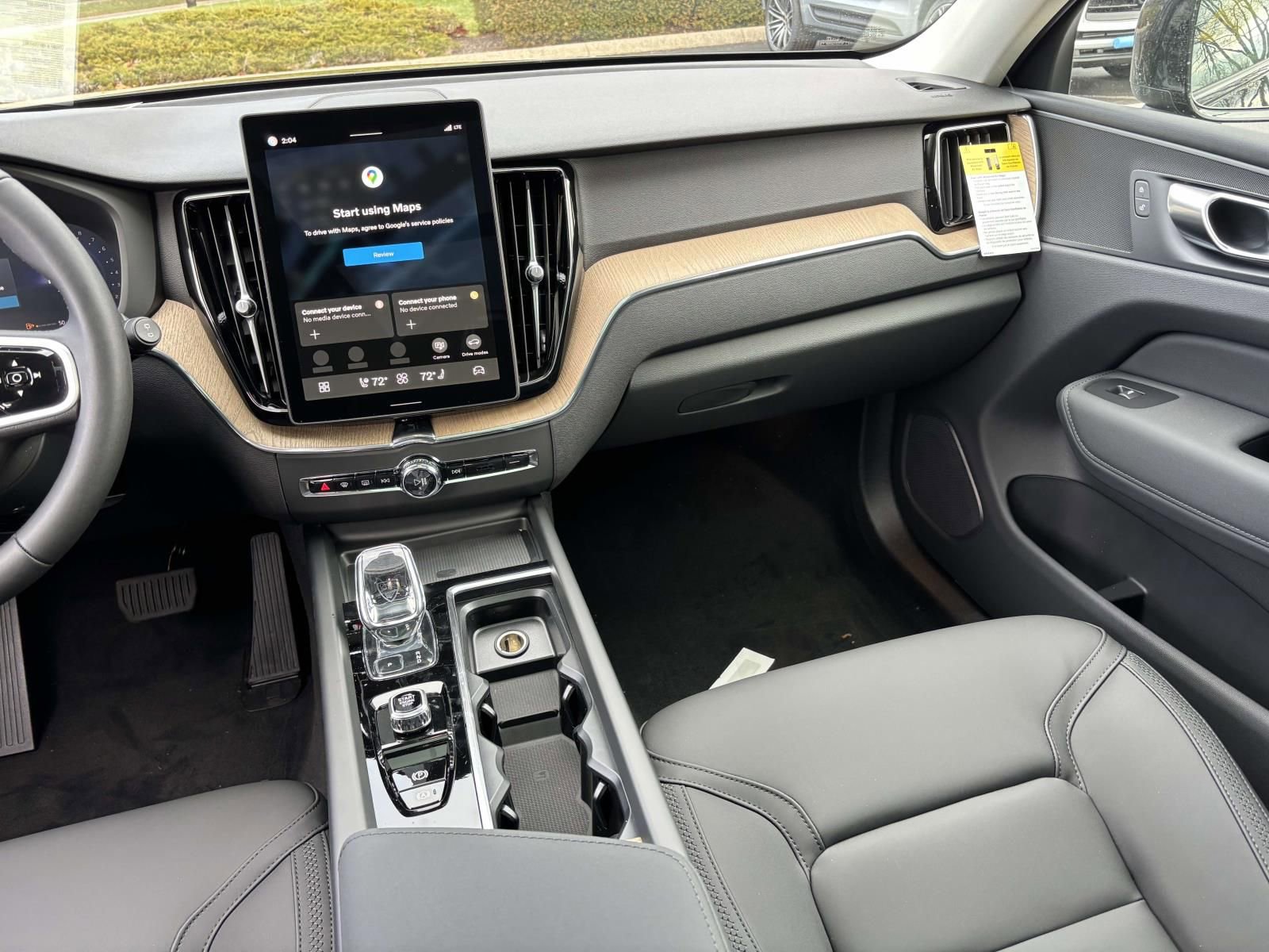 New 2026 Volvo XC60 B5 Plus w/ Protection Package Premier AWD/4WD image 30