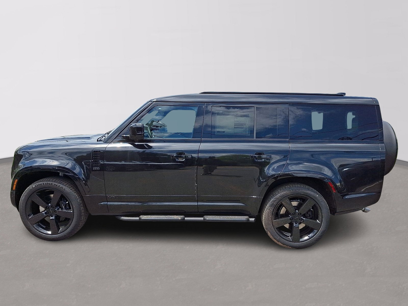 New 2026 Land Rover Defender 130 V8 AWD/4WD image 5