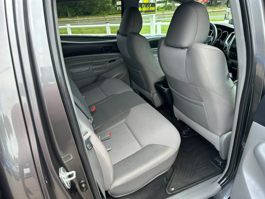 Used 2013 Toyota Tacoma 4x4 Double Cab w/ TRD Off-Road Pkg image 15