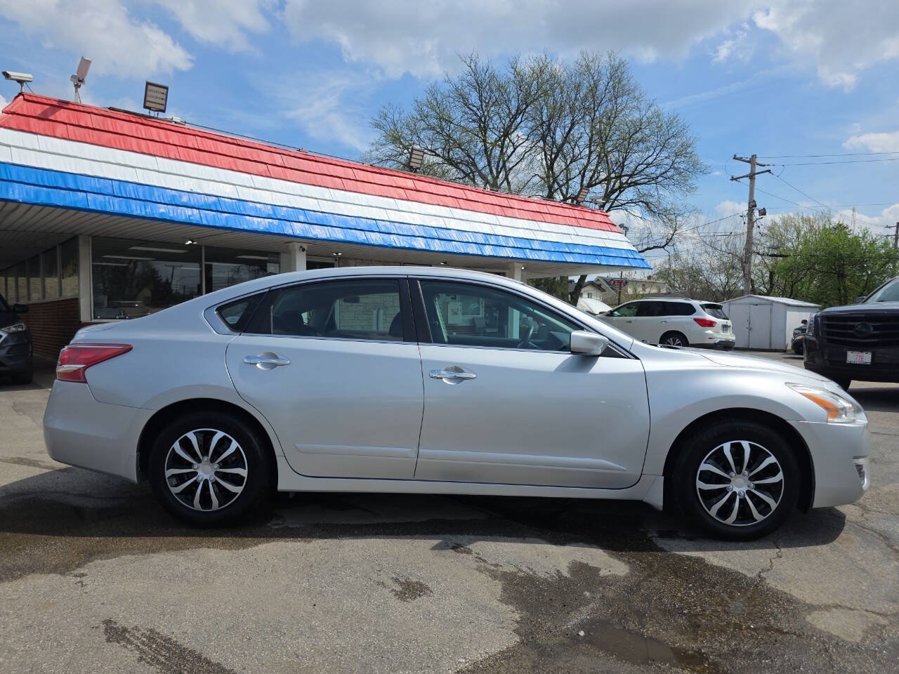 Used 2013 Nissan Altima 2.5 S FWD image 6