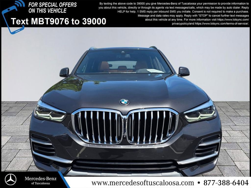 Used 2023 BMW X5 xDrive40i w/ Luxury Seating Package AWD/4WD image 2