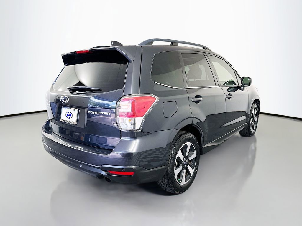 Used 2018 Subaru Forester 2.5i Limited AWD/4WD image 5