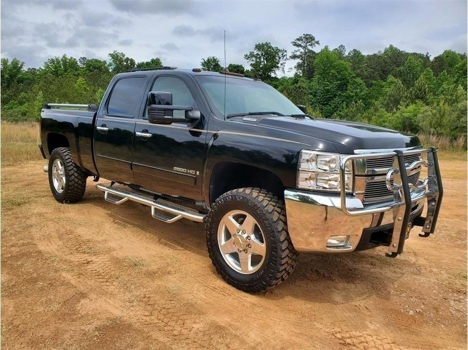 Used 2007 Chevrolet Silverado 2500 LTZ w/ Safety Package AWD/4WD image 17