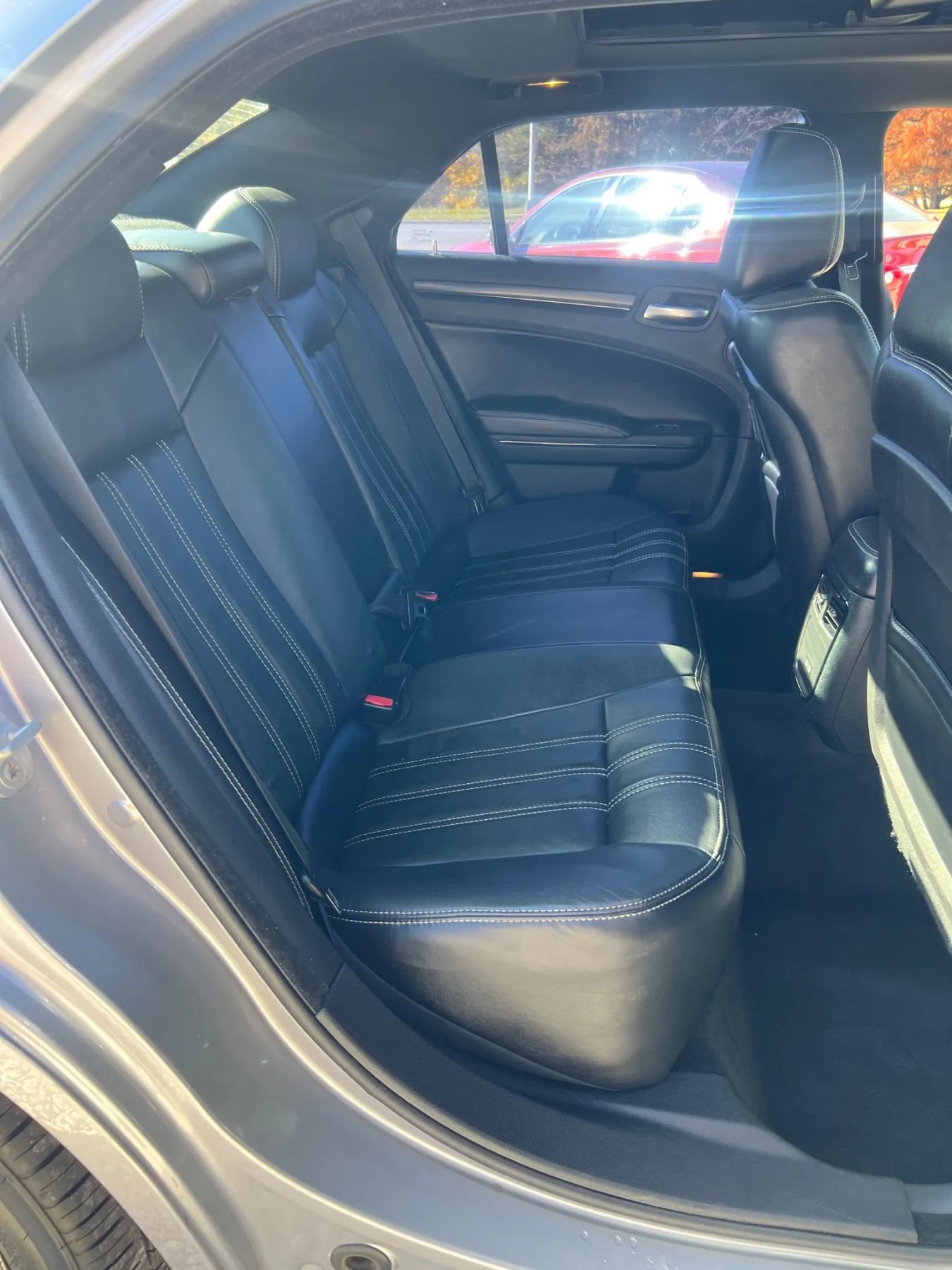 Used 2015 Chrysler 300 S image 15