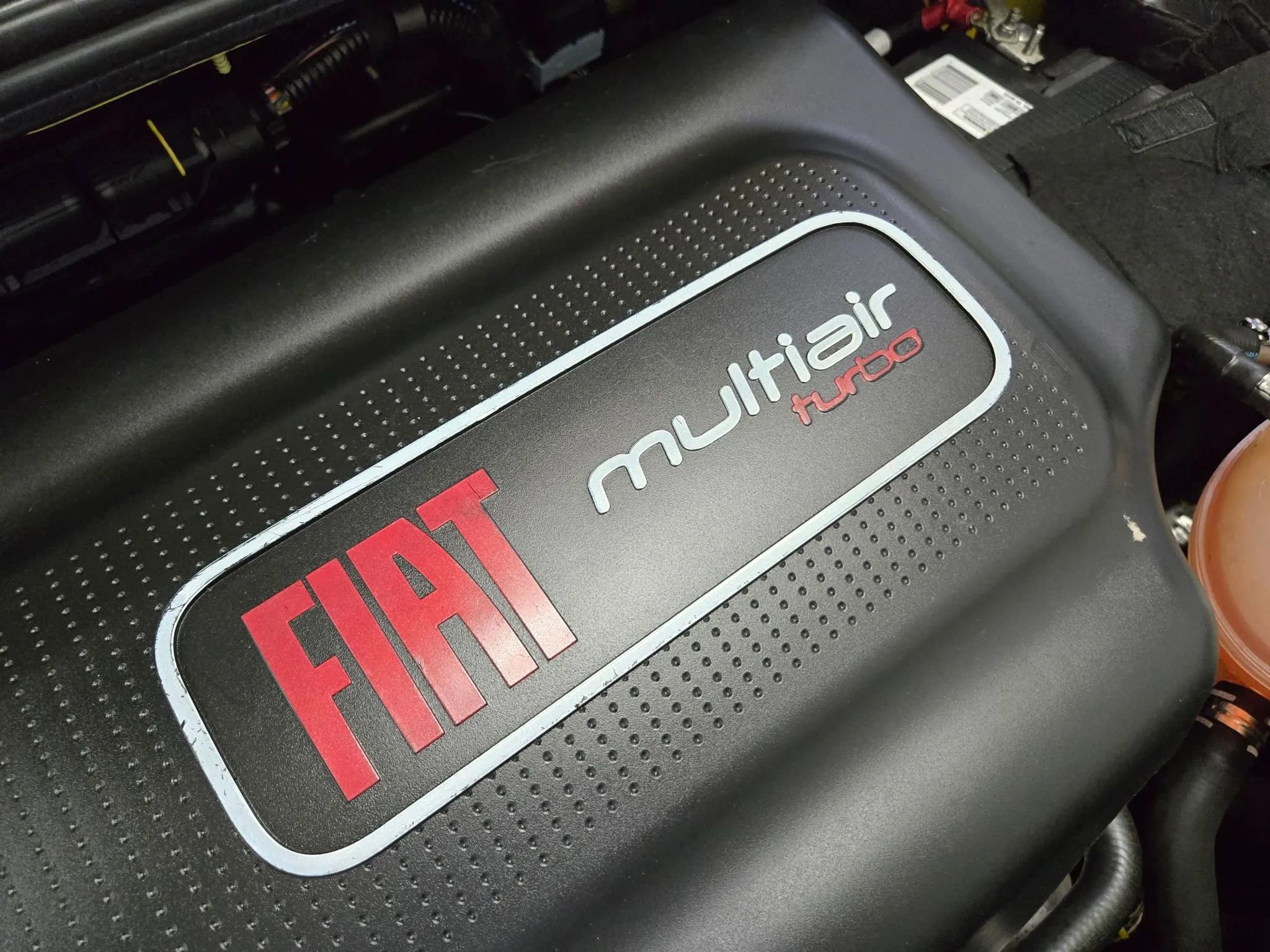 Used 2014 FIAT 500L Trekking w/ Popular Equipment Group image 26