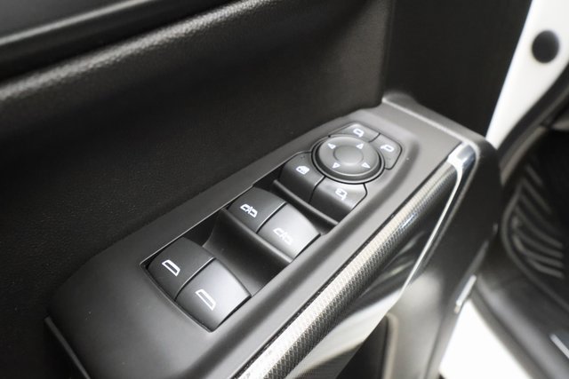 Used 2021 GMC Sierra 1500 AT4 w/ AT4 Premium Package image 8