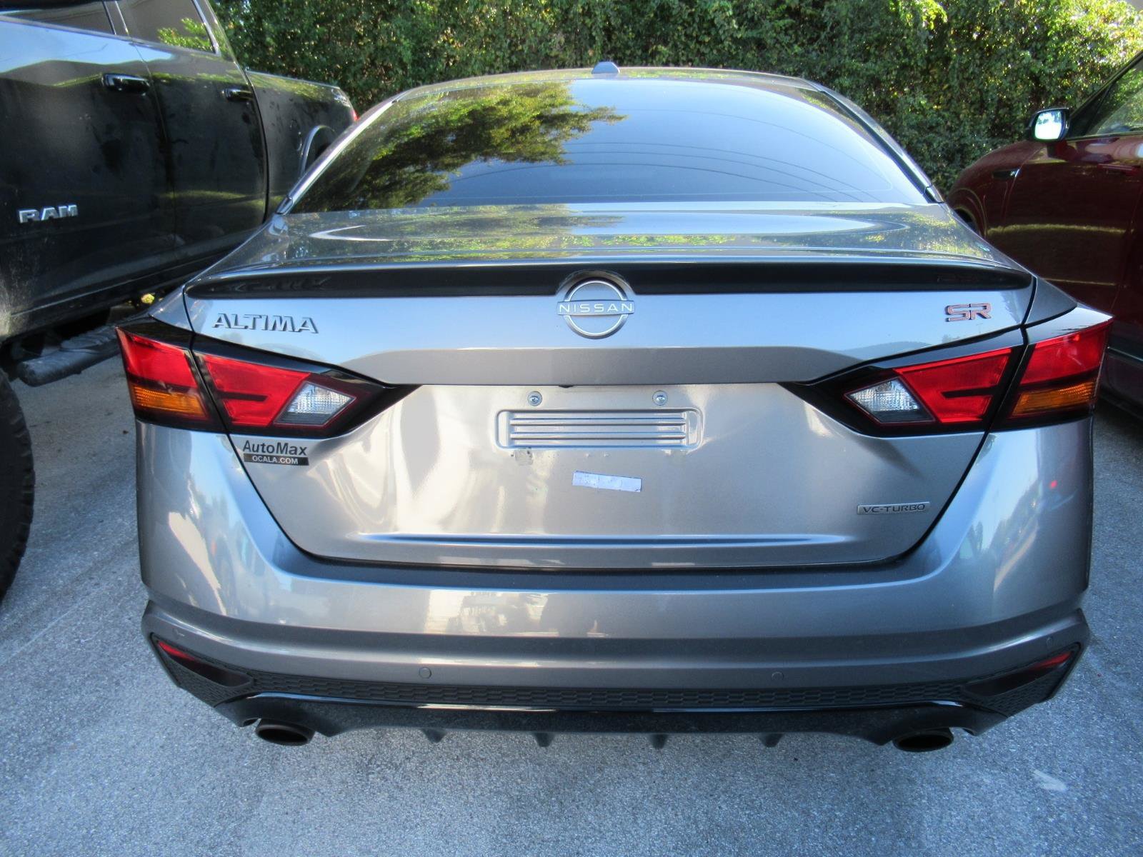 Used 2024 Nissan Altima 2.0 SR FWD image 5