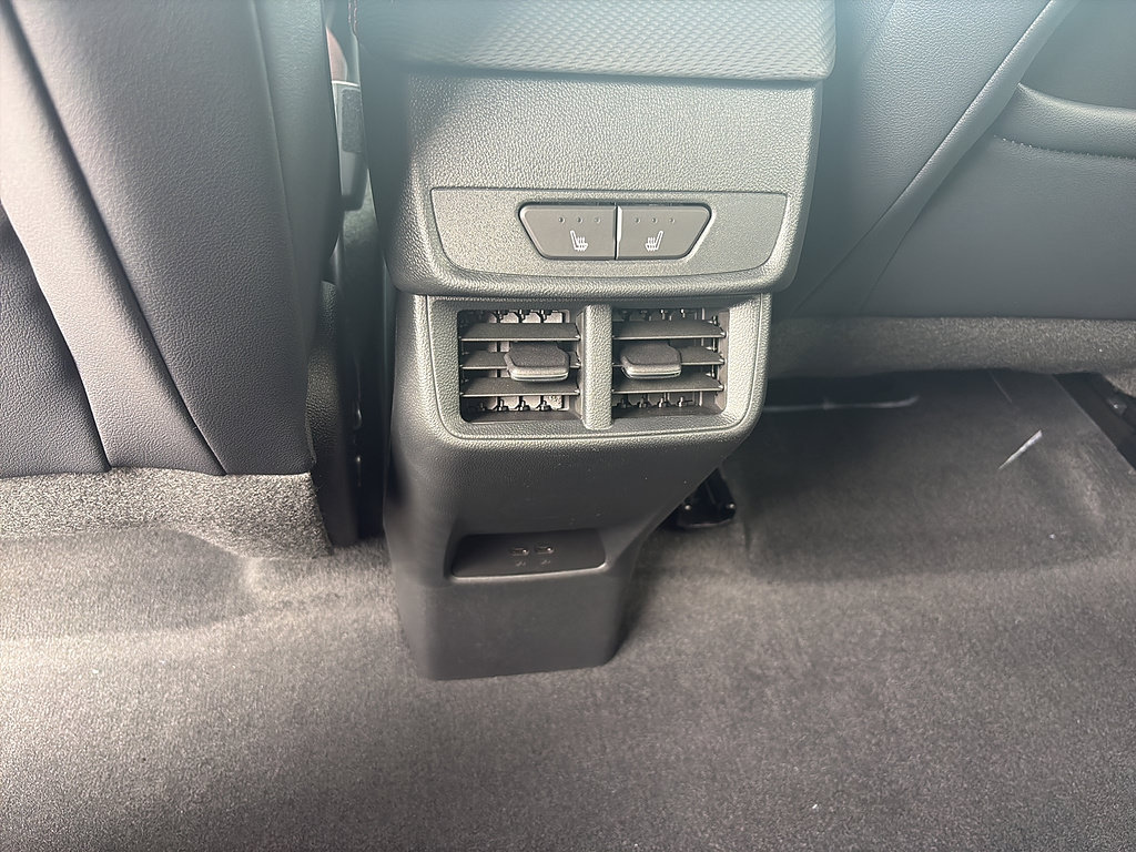 New 2027 Chevrolet Equinox RS w/ Safety and Technology Package FWD image 13