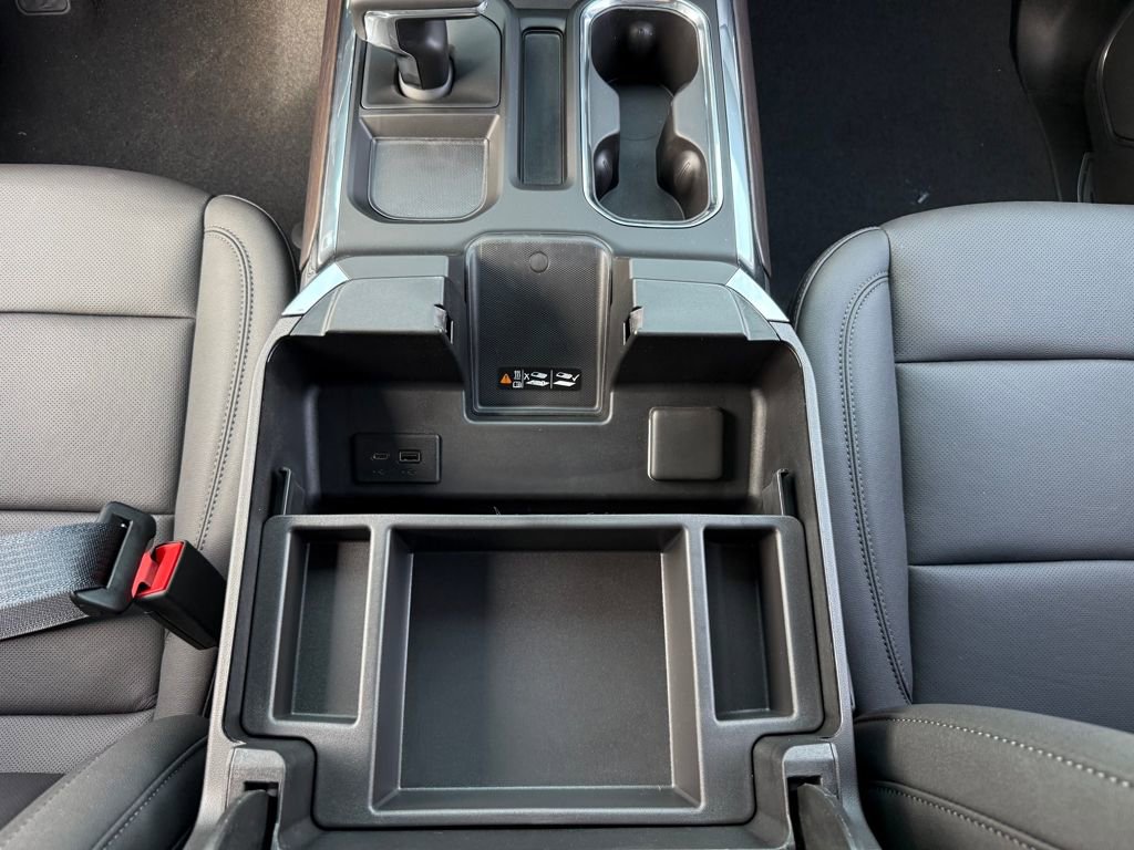 New 2026 GMC Sierra 1500 SLT w/ SLT Premium Package image 24