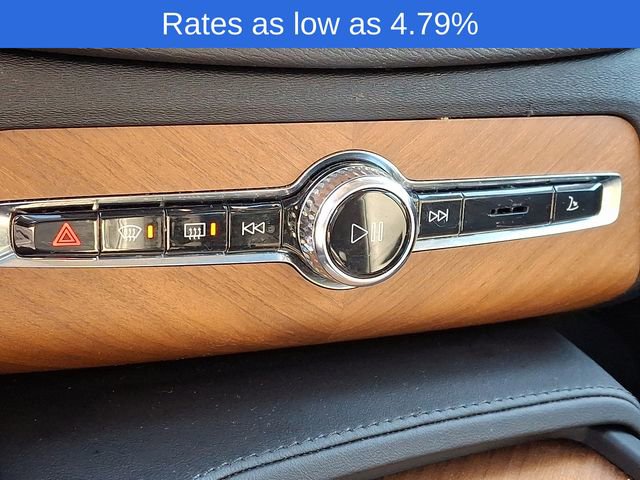 Certified 2024 Volvo XC90 B6 Plus w/ Protection Package Premier image 19