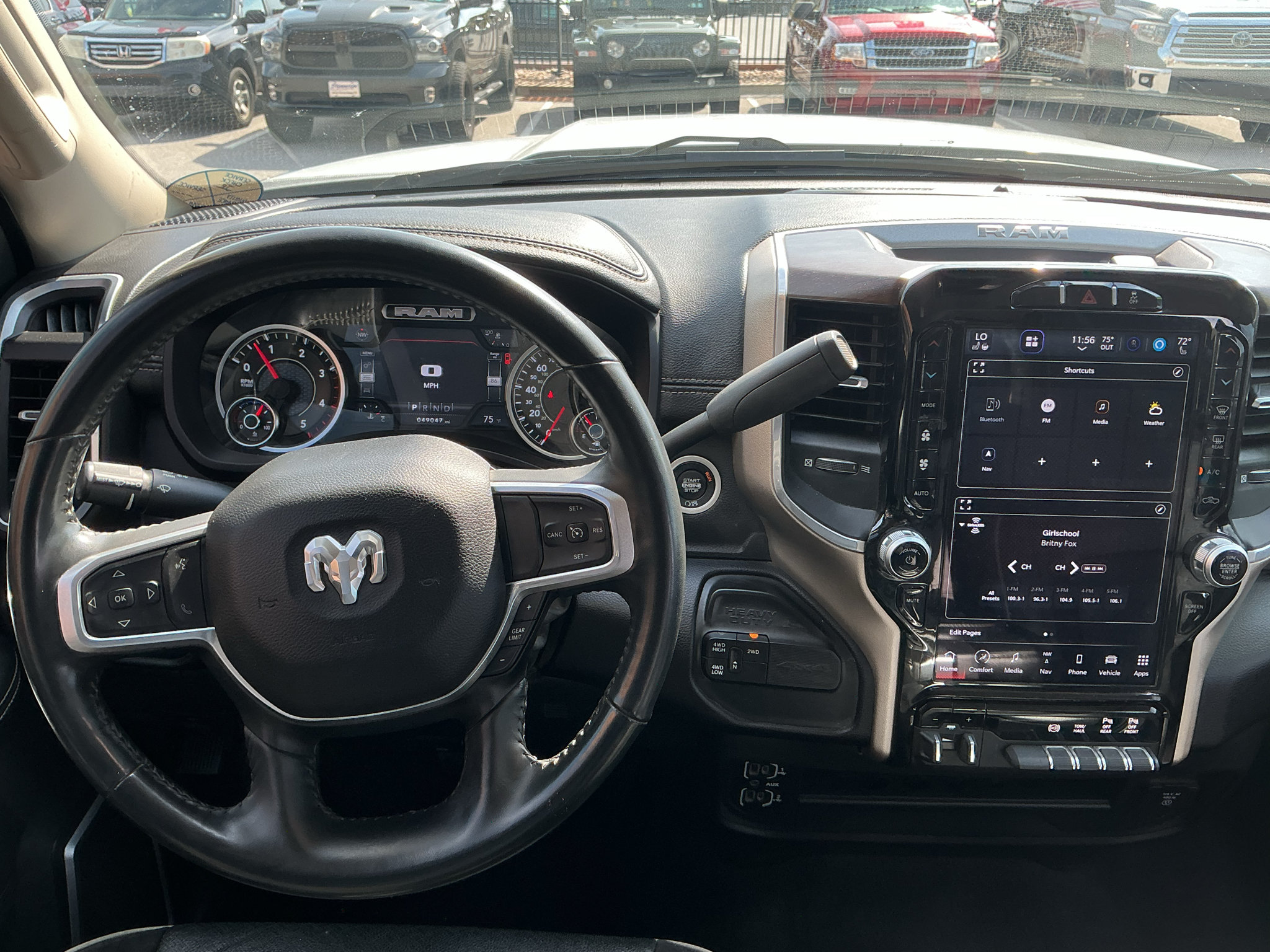 Used 2024 RAM 2500 Laramie AWD/4WD image 14