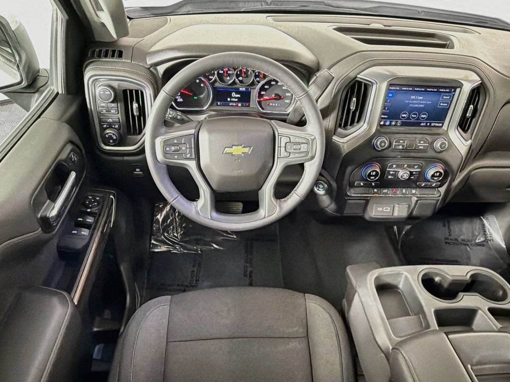 Used 2022 Chevrolet Silverado 1500 LT AWD/4WD image 21