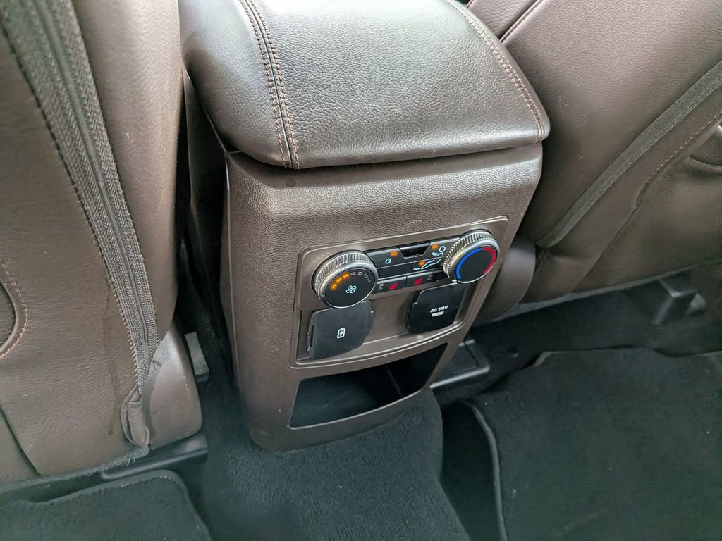 Used 2021 Ford Explorer King Ranch w/ Premium Technology Package AWD/4WD image 37