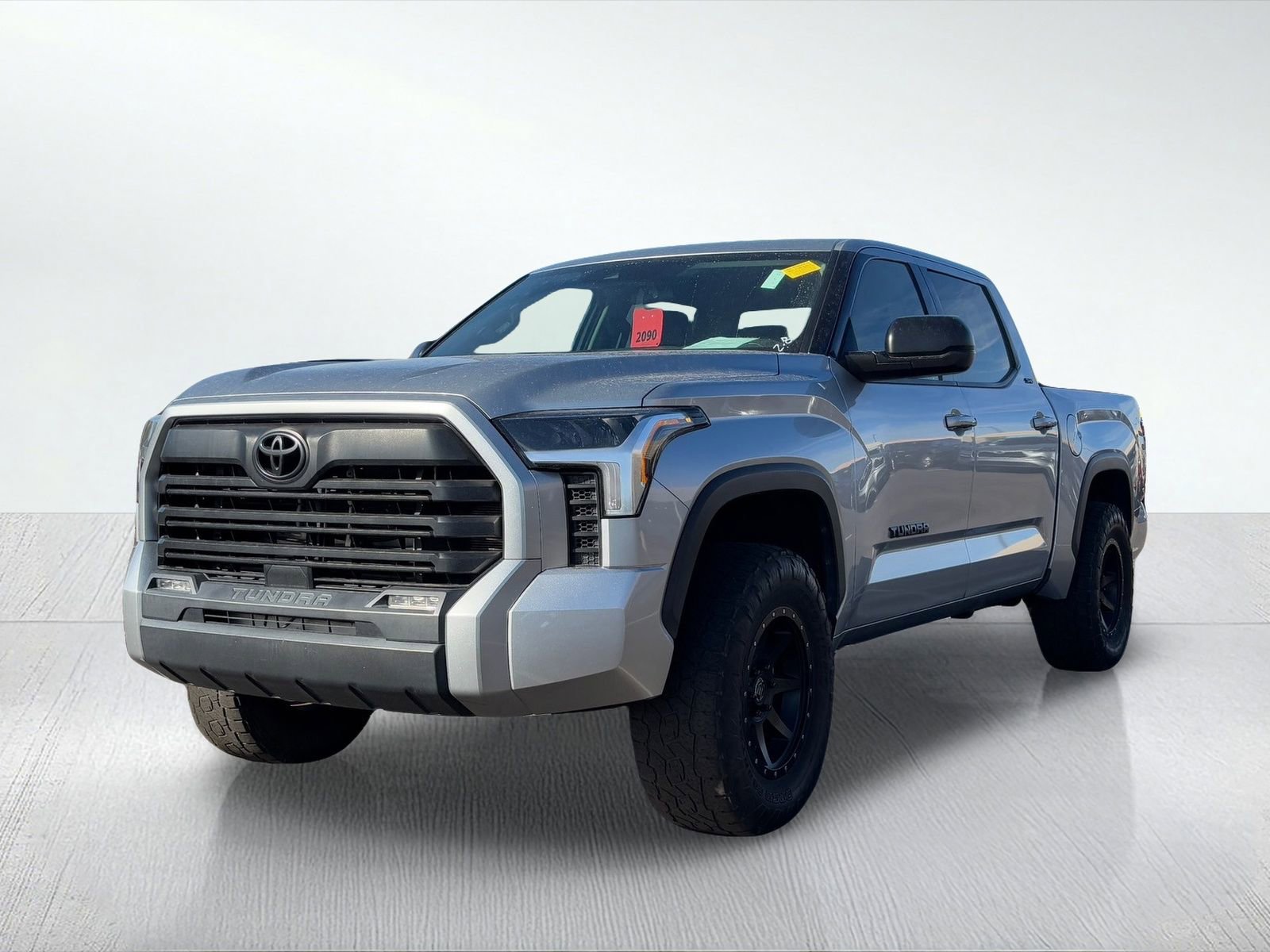 Used 2023 Toyota Tundra SR5 w/ SR5 Premium Package image 2