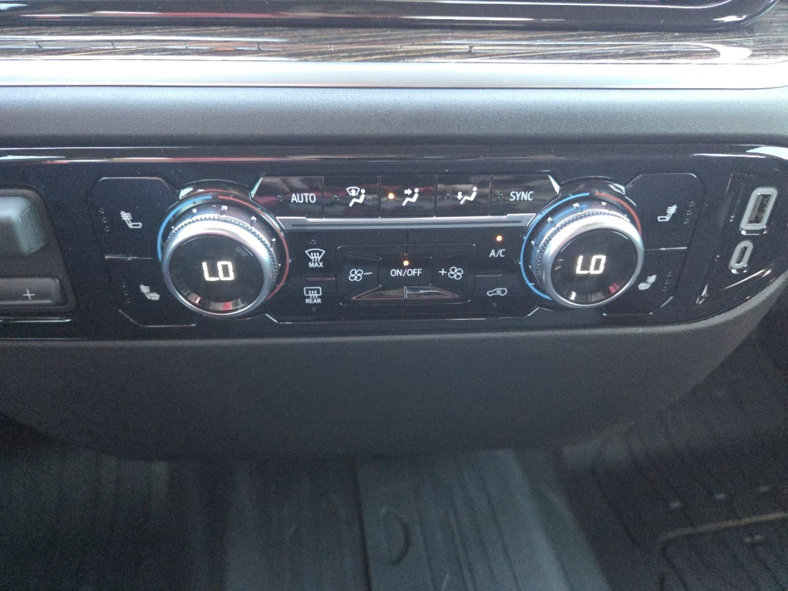 New 2026 GMC Sierra 1500 Elevation w/ X31 Off-Road Package image 31