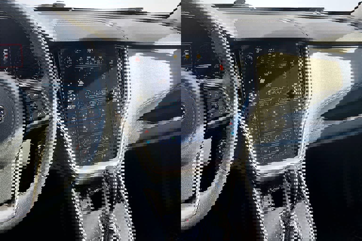 Used 2023 Subaru Outback Premium image 16