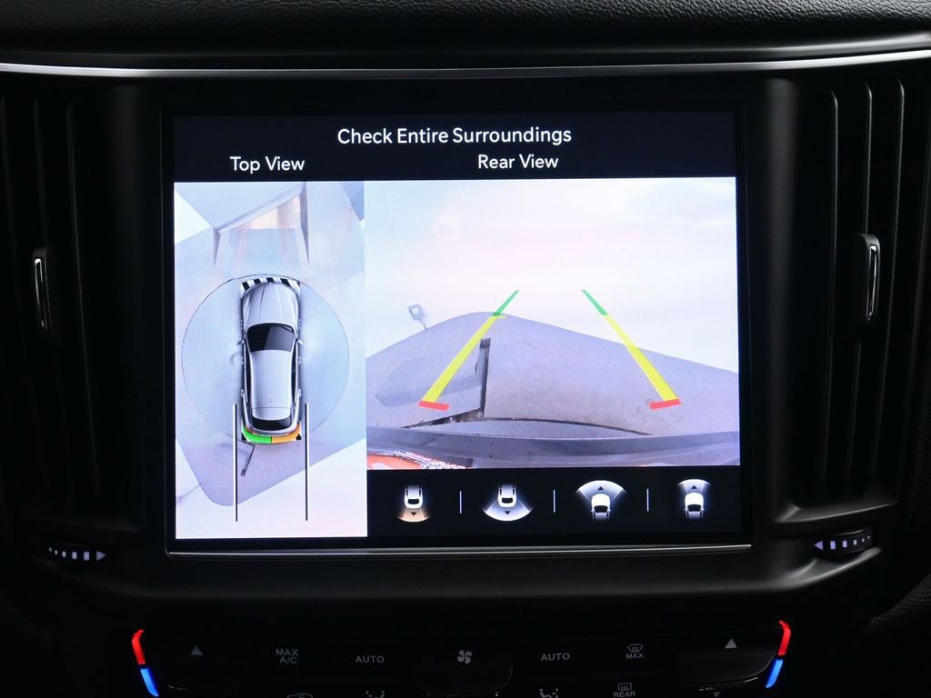 Used 2023 Maserati Levante Modena AWD/4WD image 33
