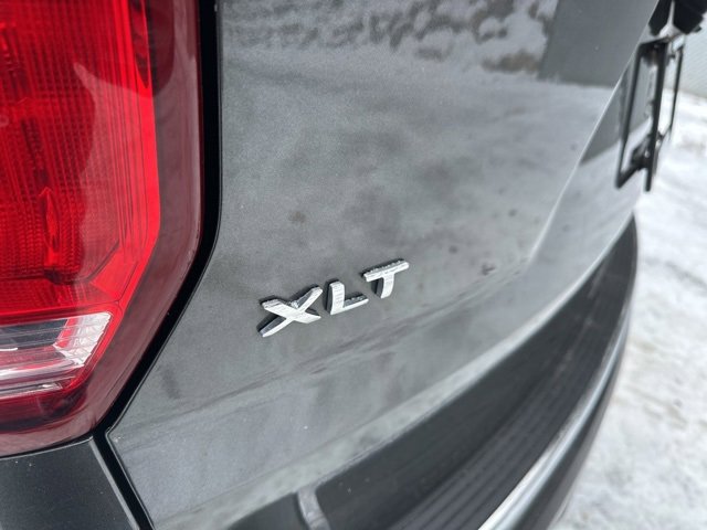 Used 2018 Ford Explorer XLT w/ Equipment Group 202A image 25