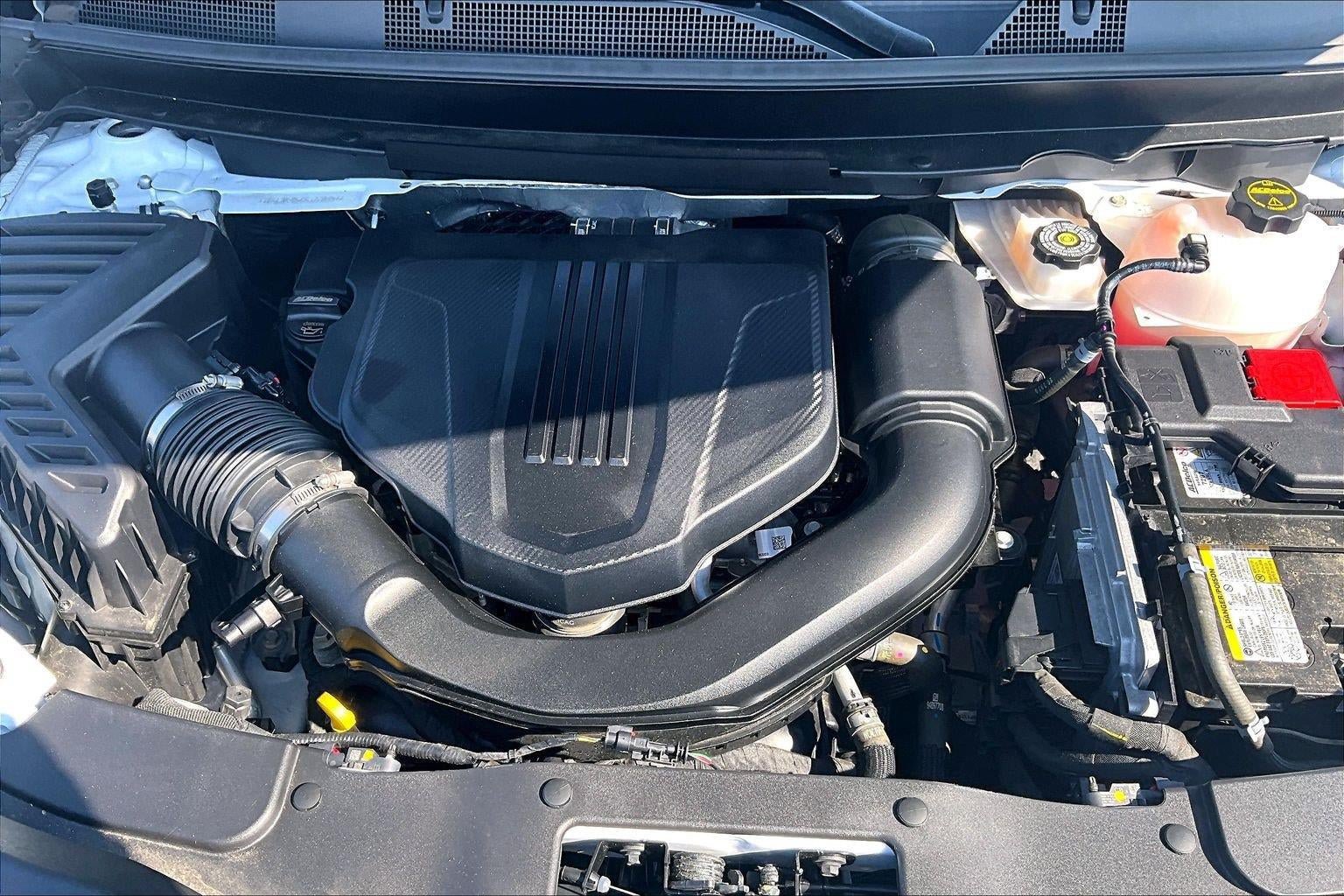 Used 2025 GMC Acadia Elevation FWD image 10