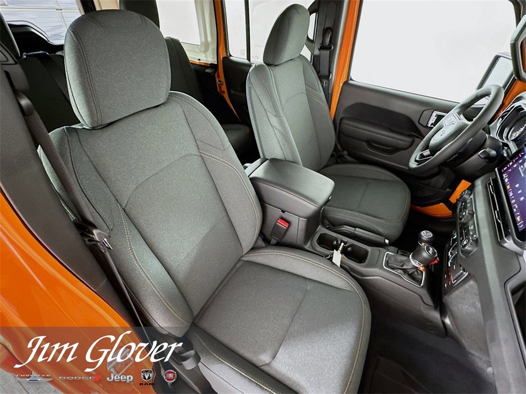 New 2025 Jeep Wrangler Sport S image 21
