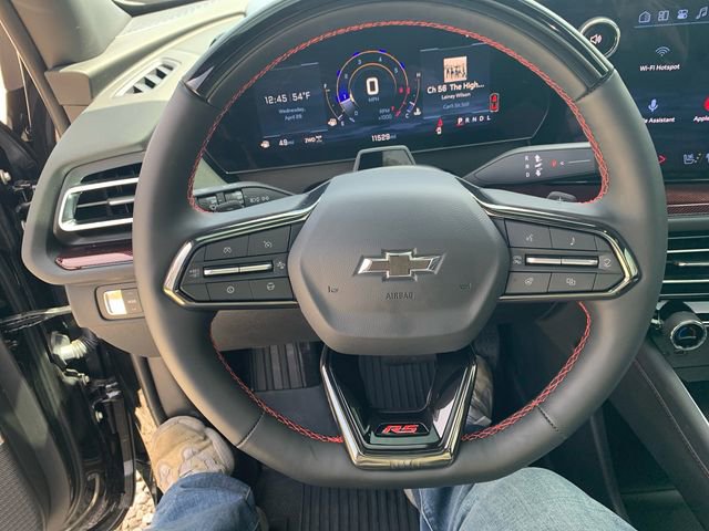 Used 2025 Chevrolet Traverse RS w/ LPO, Floor Liner Package AWD/4WD image 32