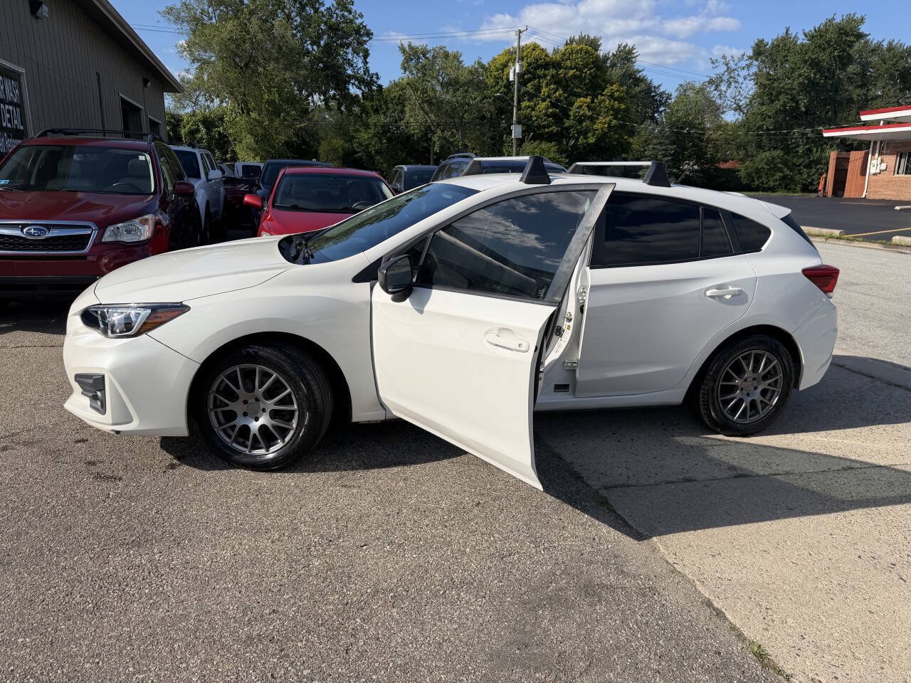 Used 2019 Subaru Impreza 2.0i AWD/4WD image 30