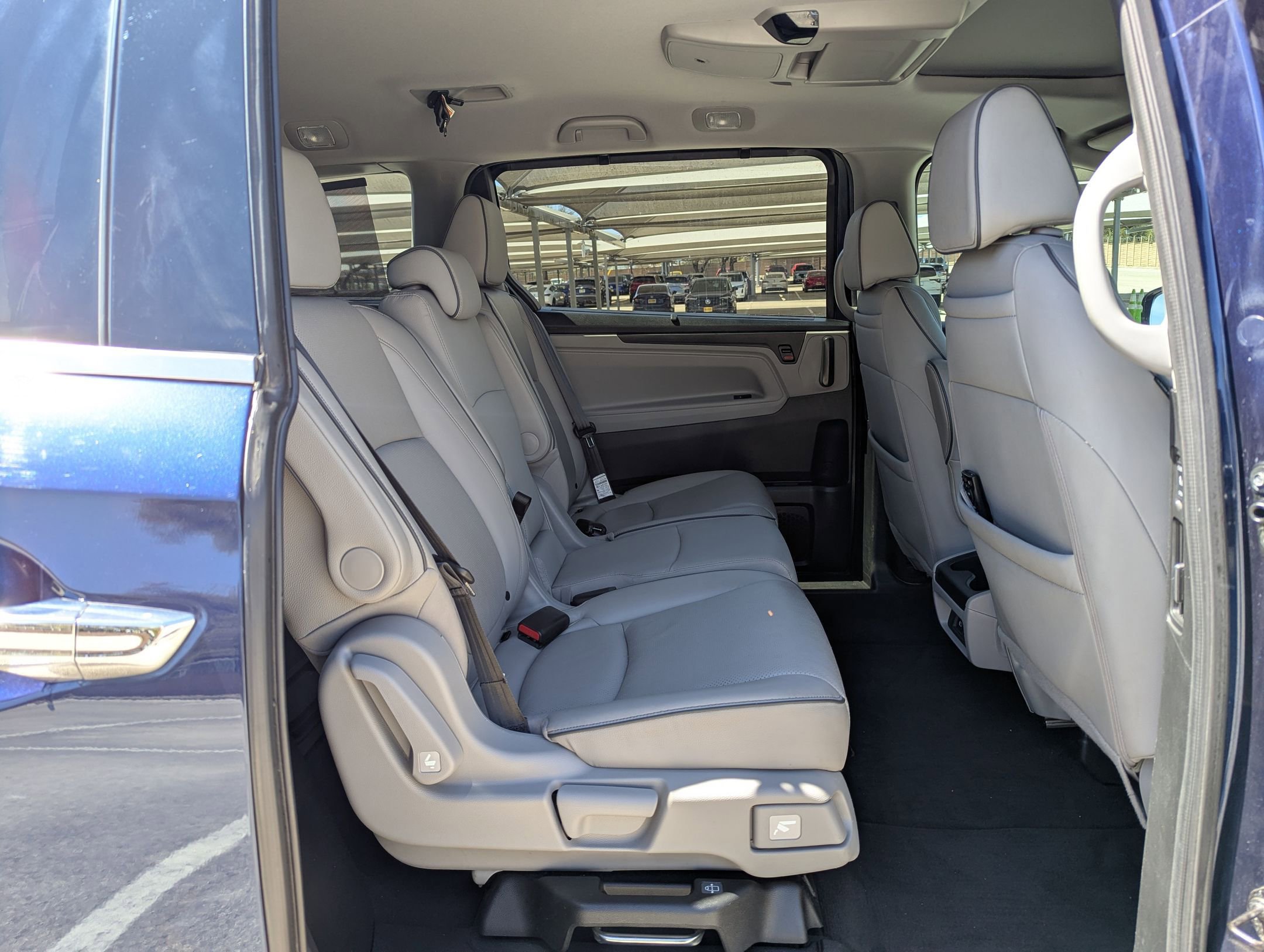 Used 2023 Honda Odyssey Elite image 24