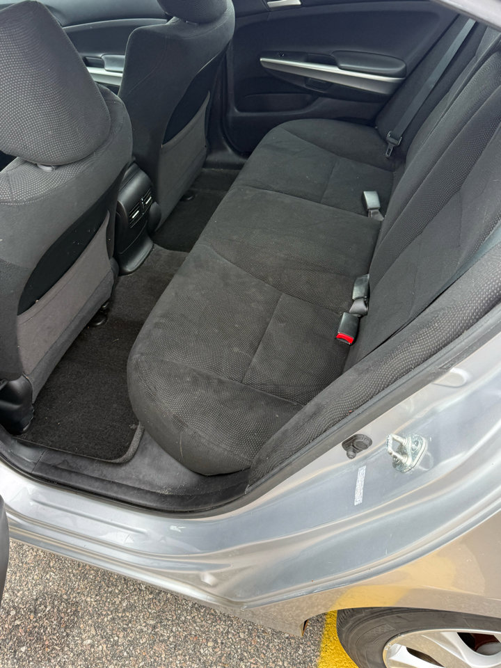 Used 2010 Honda Accord EX image 9