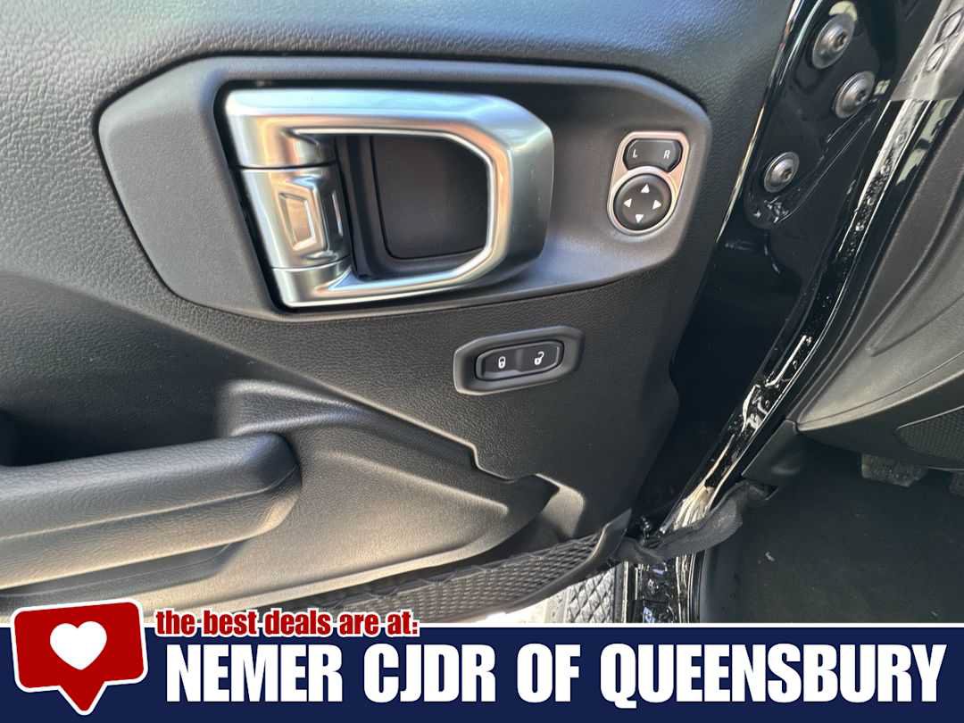 New 2026 Jeep Gladiator Sport AWD/4WD image 13