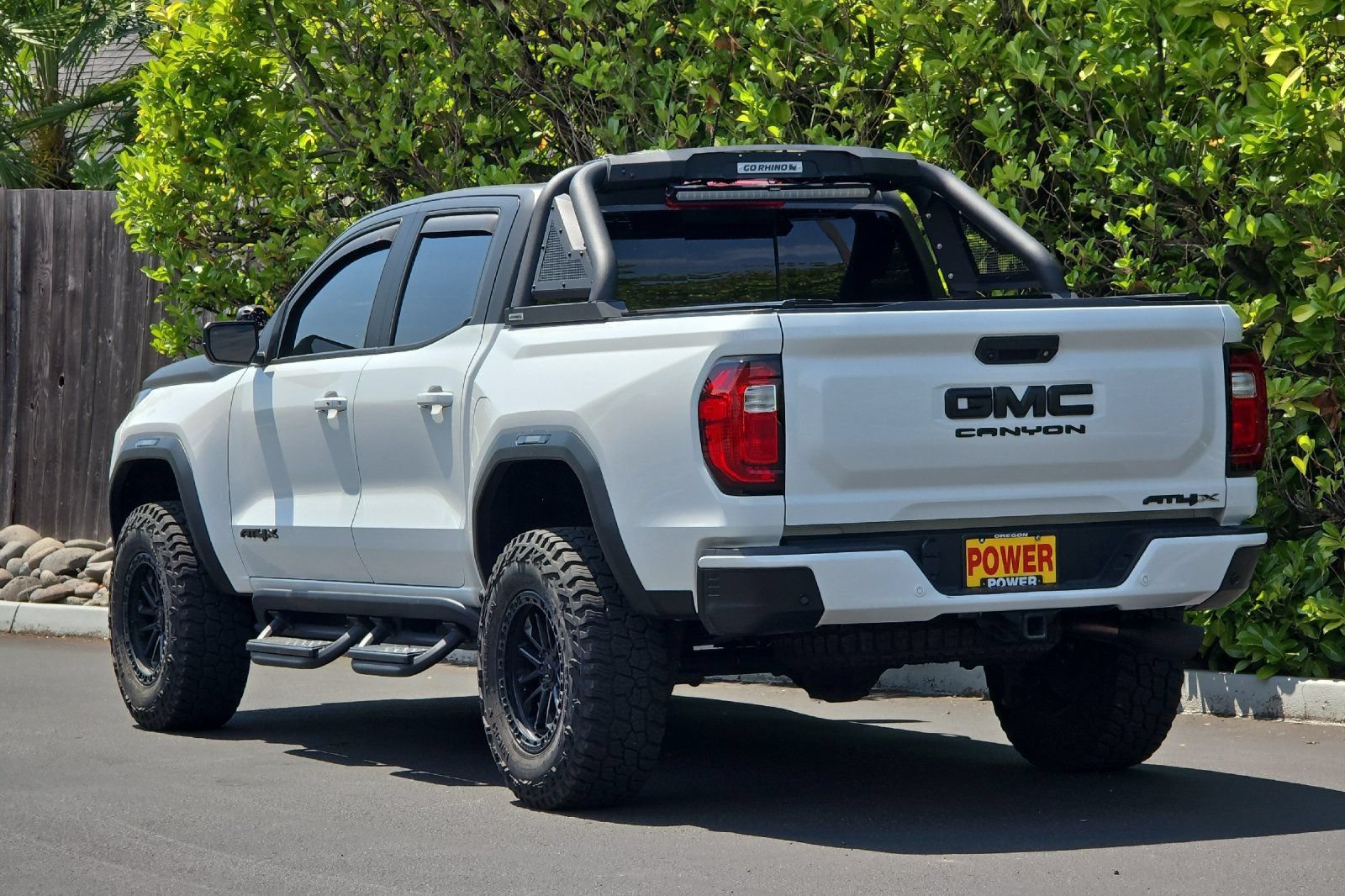 Used 2023 GMC Canyon AT4X AWD/4WD image 6