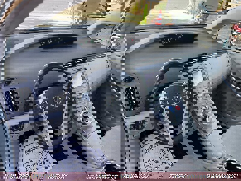 Used 2013 Toyota Prius Three FWD image 15