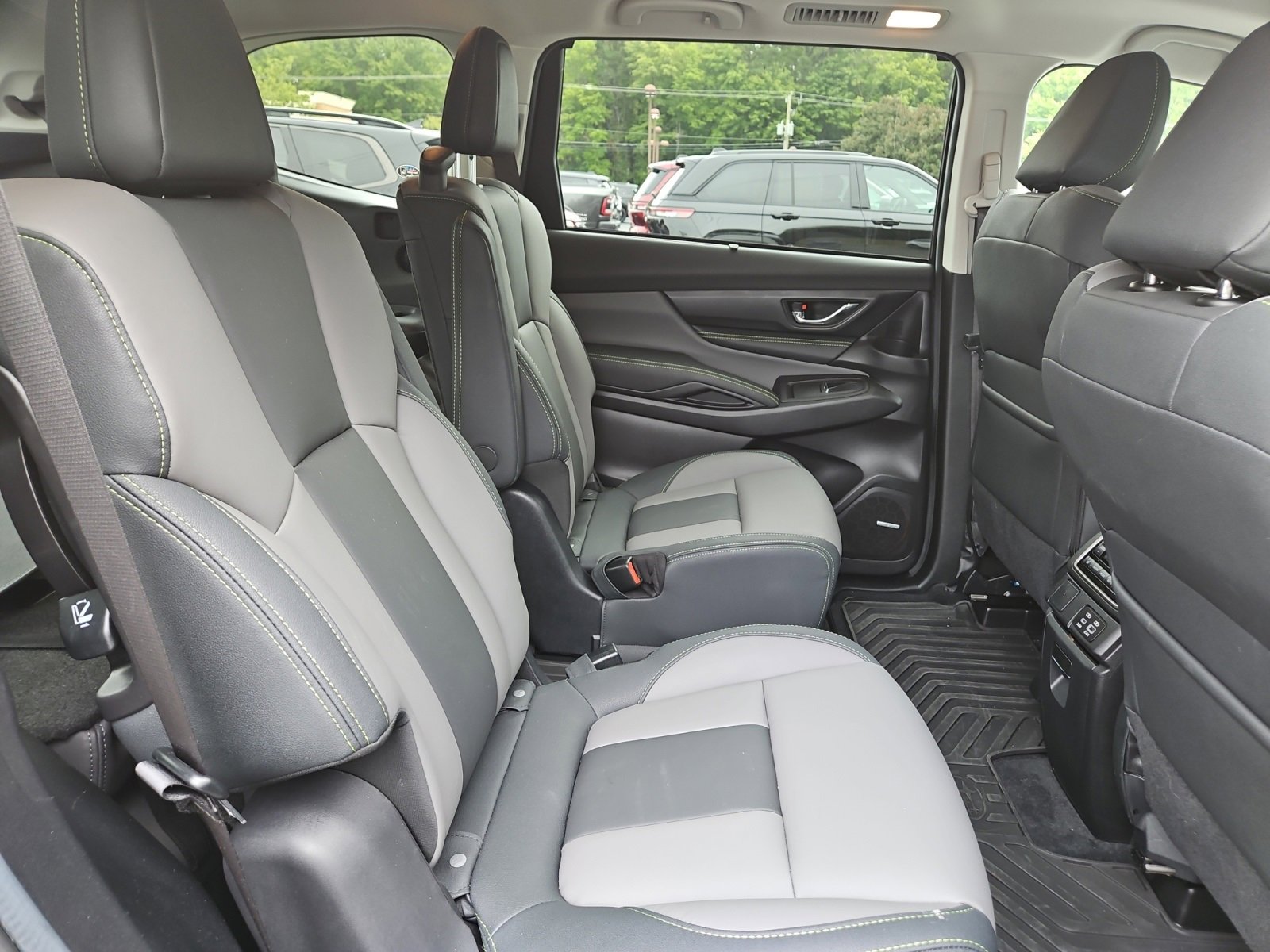 Used 2024 Subaru Ascent Onyx Edition Limited image 17