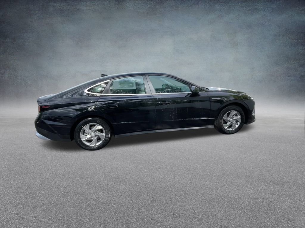 Used 2026 Hyundai Sonata SE image 25