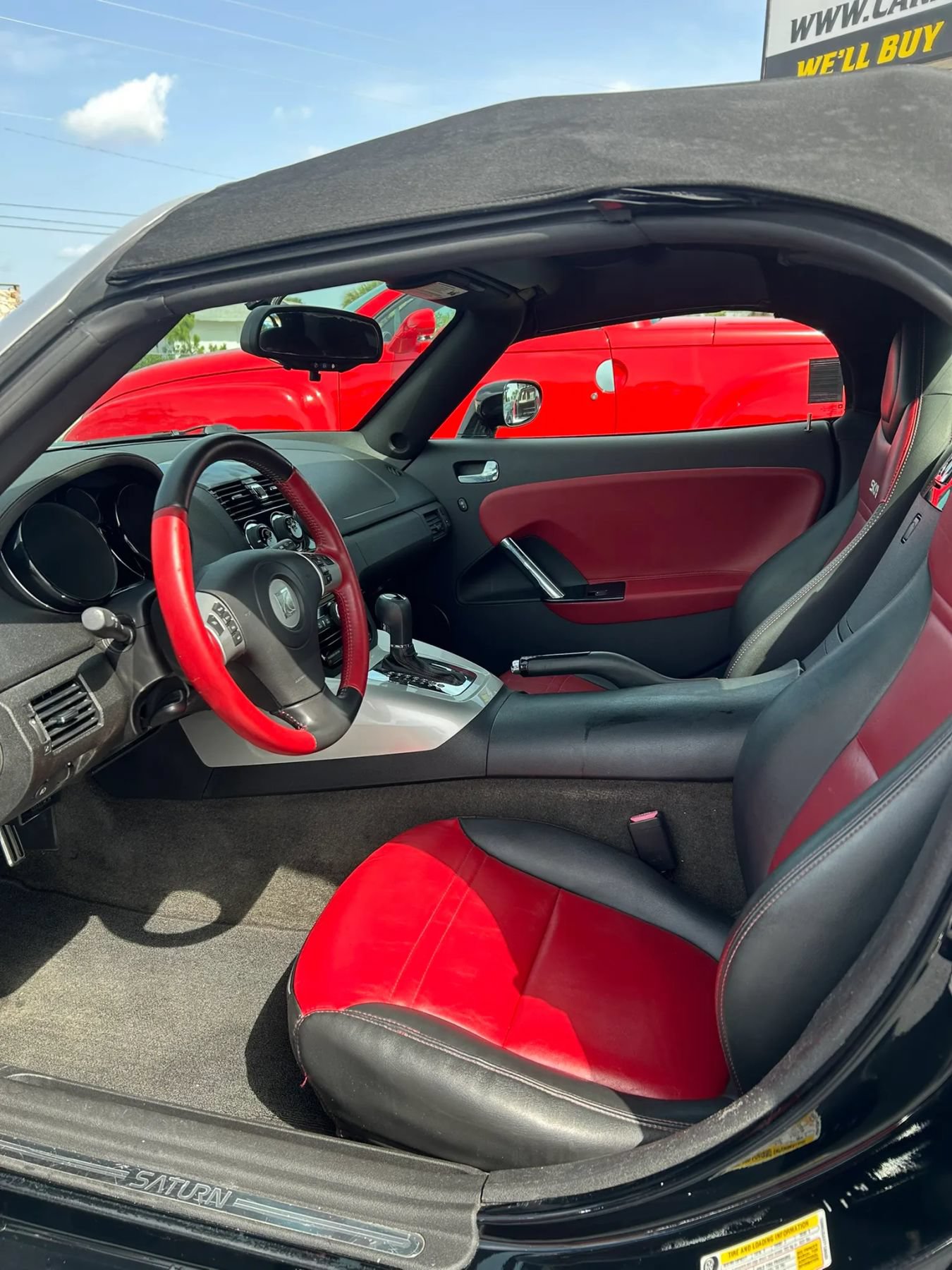 Used 2007 Saturn Sky Red Line RWD image 14