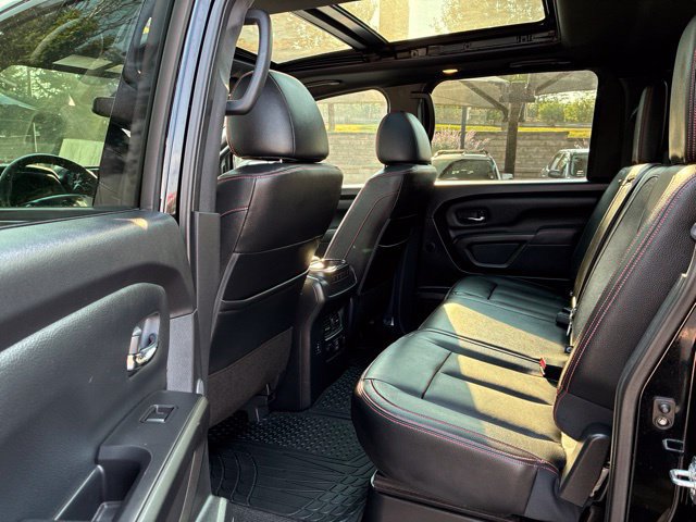 Used 2021 Nissan Titan PRO-4X w/ Pro-4x Convenience Package AWD/4WD image 25